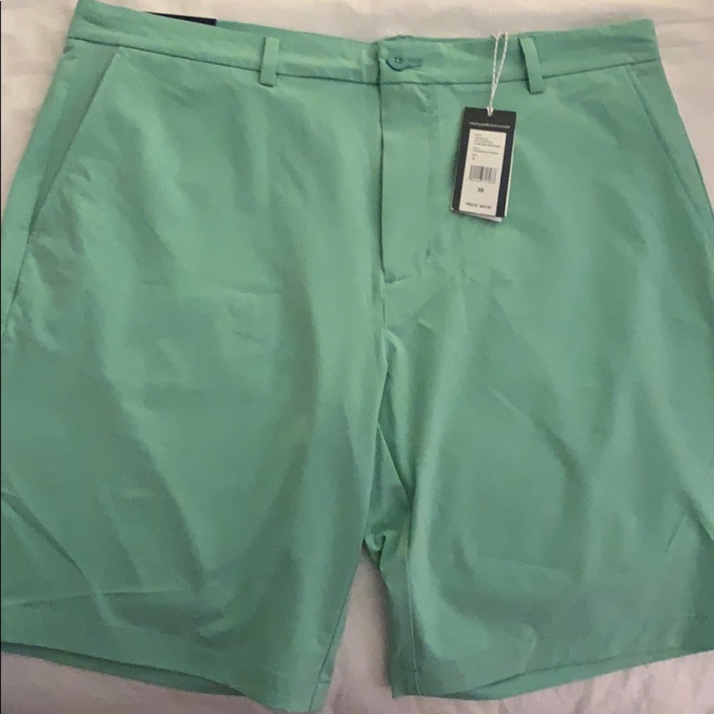 Vineyard vines shorts